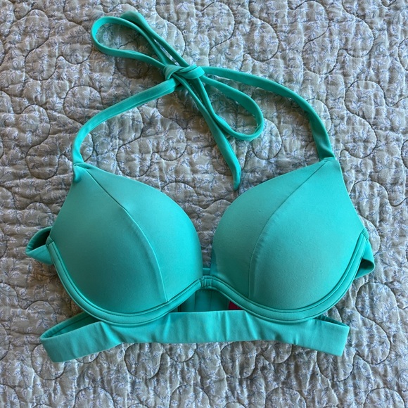 Victorias Secret Banded Push-Up Halter Top & Strappy Cheeky Stripe Bikini Bottom - Picture 3 of 10